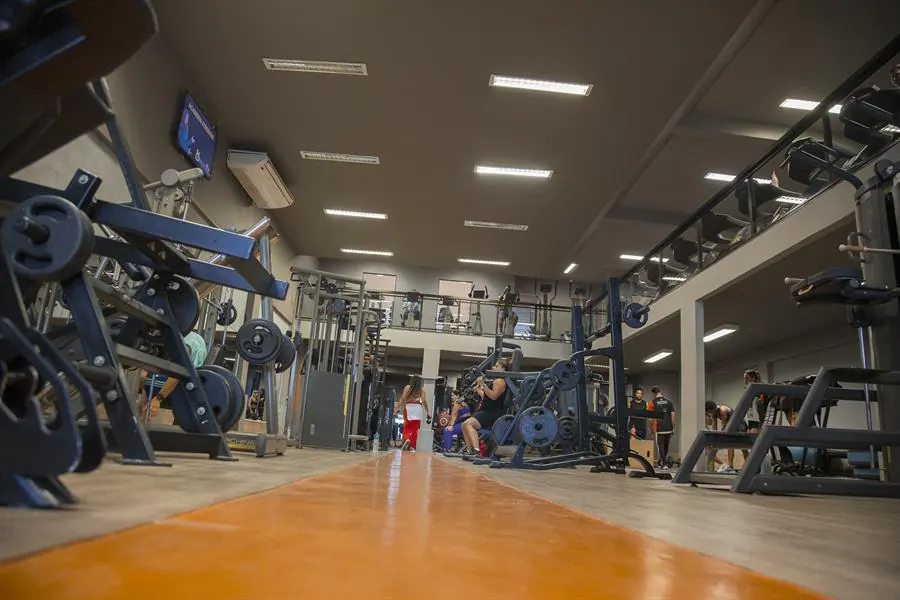 Sala de musculação da Stronger Itaboraí Centro